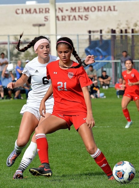 Girls’ Flag Football: A Fast-Growing Sport Opportunity